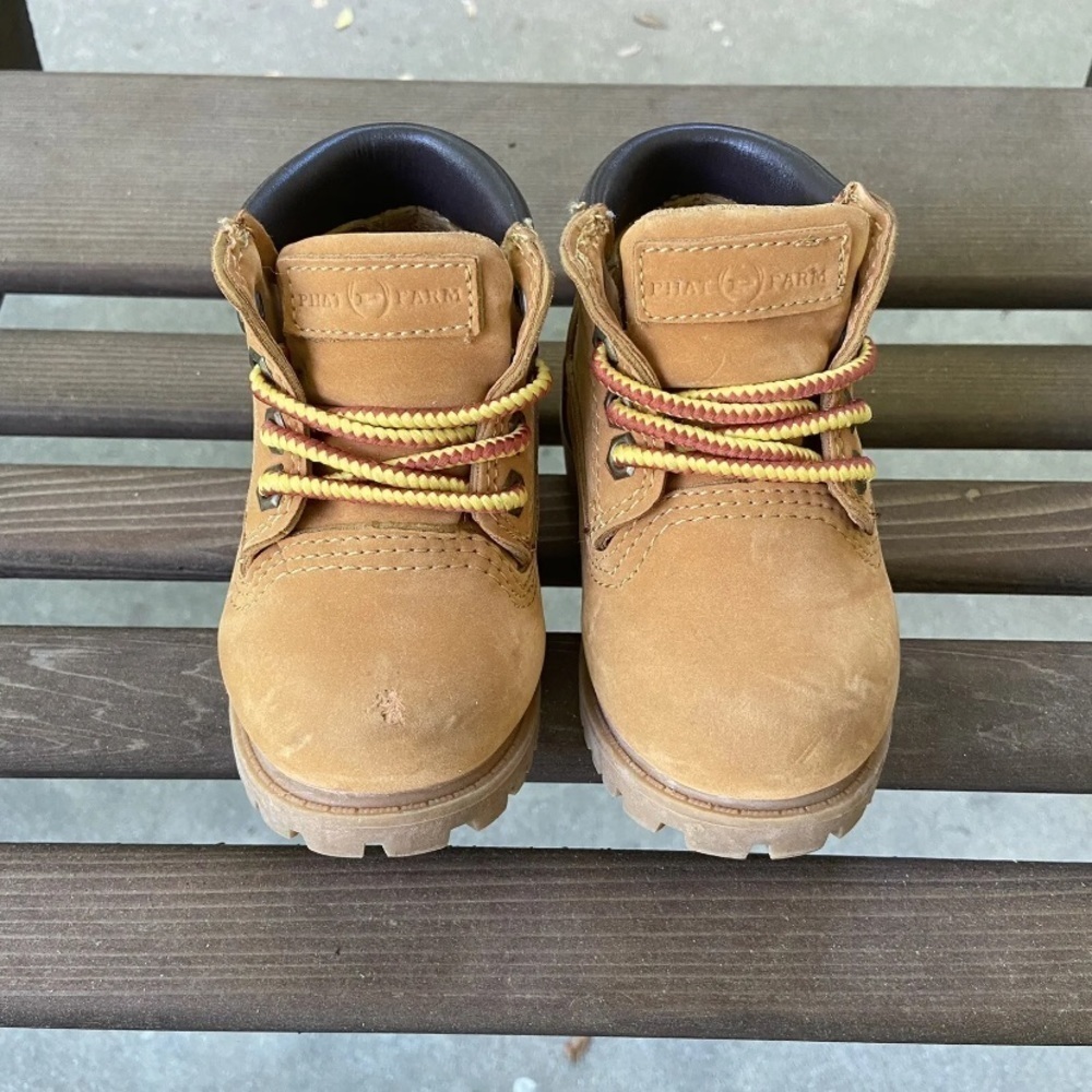 Phat Farm Children’s Youth Kids Boots Brown Size 6